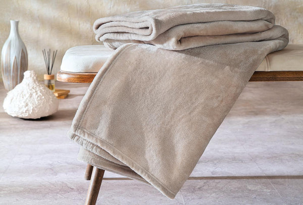 Olenna Beige Tv-plaid 140X190 Cm 1 Stuks