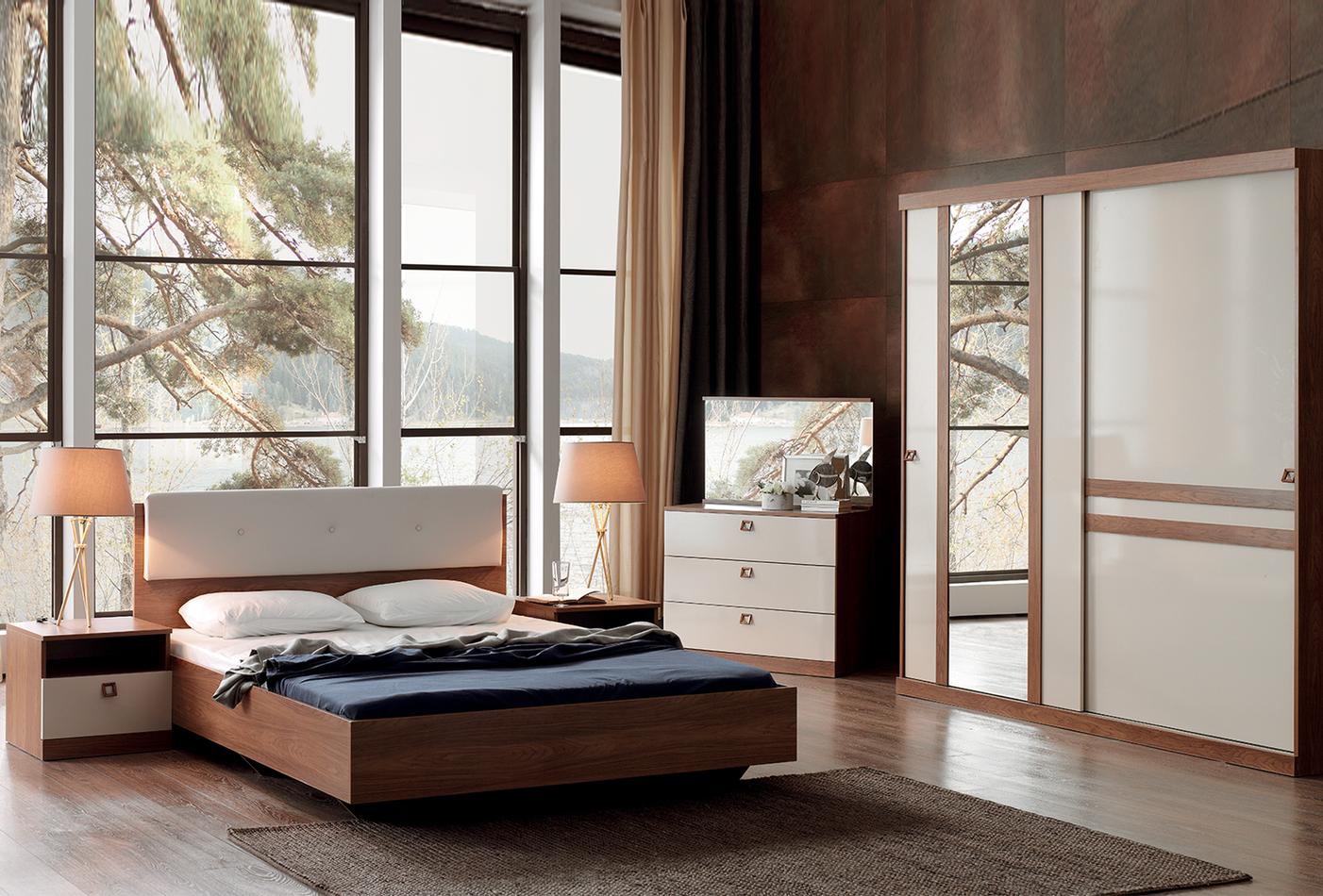 Mistral Bed met hoofdbord 4 met deuren Kast Ladekast Nachtkastje 2 Stuks