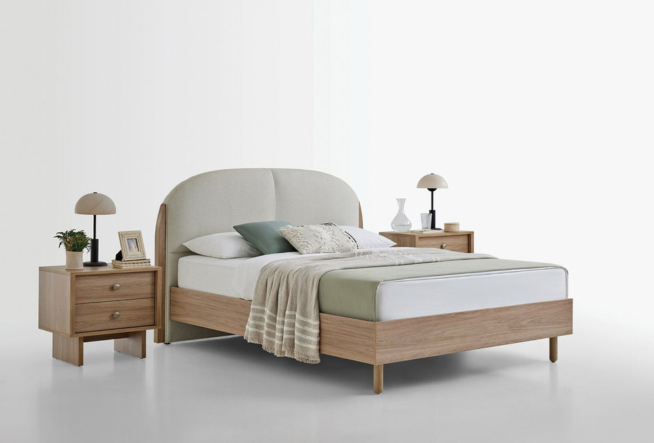 Perge Bed Incl. Hoofdbord 160X200 Cm + Kledingkast 5-deurs + Nachtkastje 2 Stuks