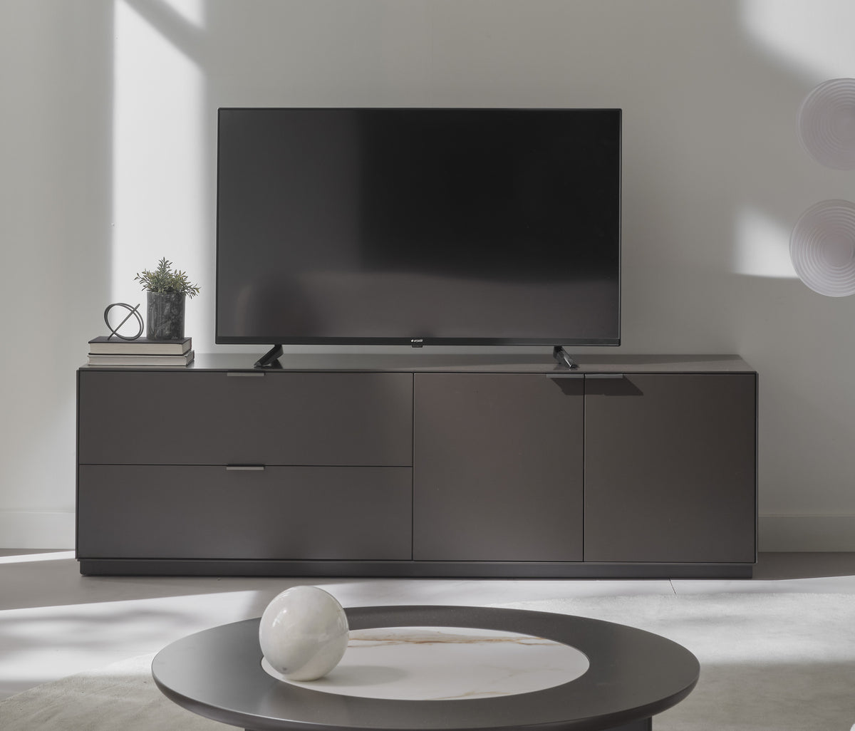 Modena TV-meubel met Sokkel 100% MDF Bruin 184x56x49 cm - foto 2