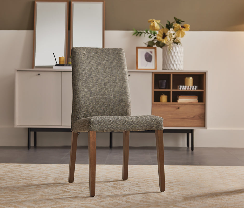 Loreto Stoel met Houten Poten Linnen Look