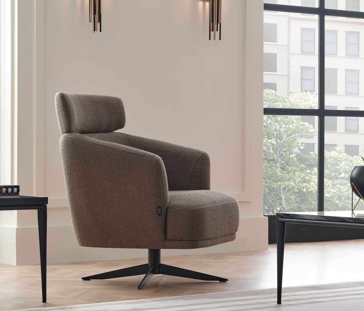 Swan Draaifauteuil met Hoofdsteun Bouclé Taupe - foto 2