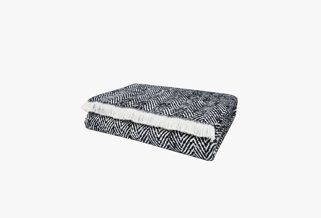 Bronte Zwart Bank Plaid Tv-plaid 140x190 cm - foto 2