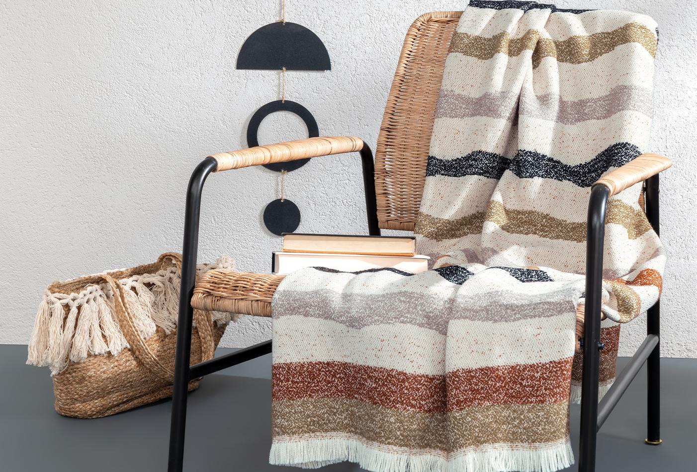 Ruell Ekru Bank Plaid