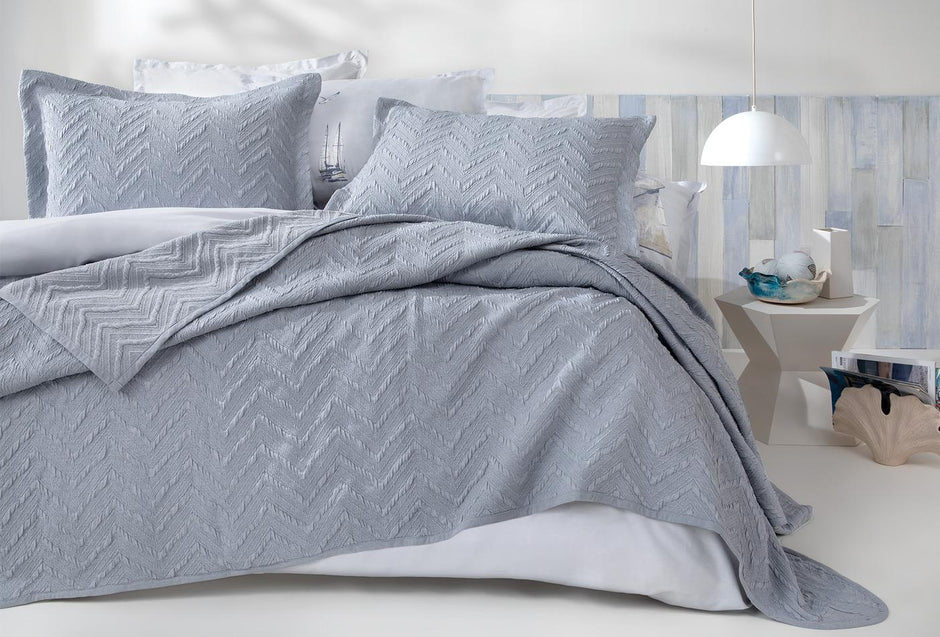 Curly Indigo Bedsprei Tweepersoons