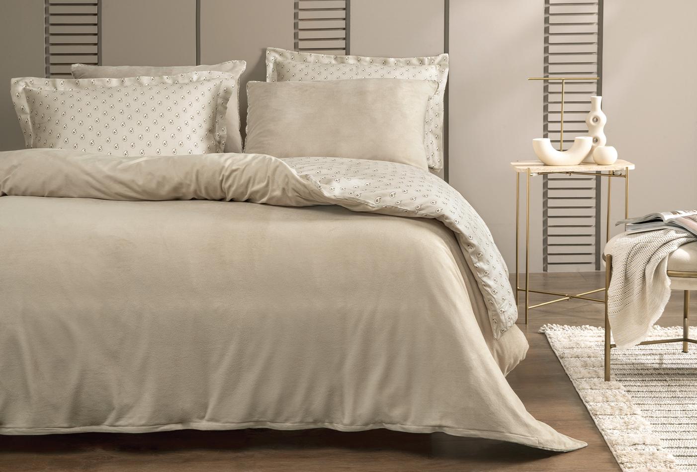 Charme Arwin Taupe Fluweel Saten Dekbedovertrekset Tweepersoons
