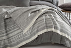 Pietro Grijs Bank Plaid Tv-plaid 140x190 cm