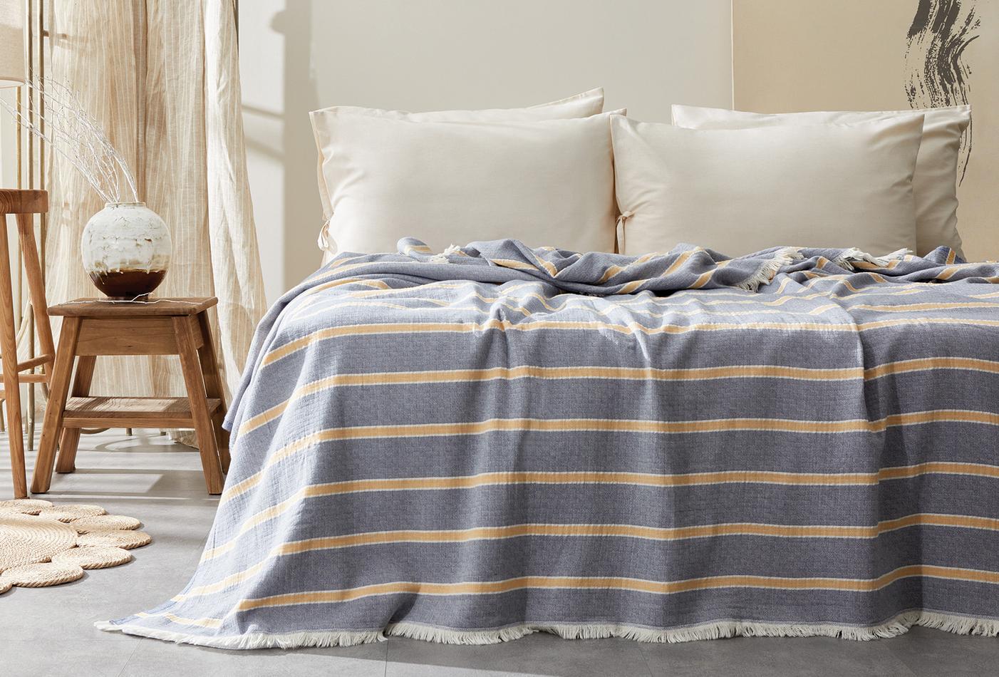 Vitali Marineblauw Pique Bed Sprei Tweepersoons