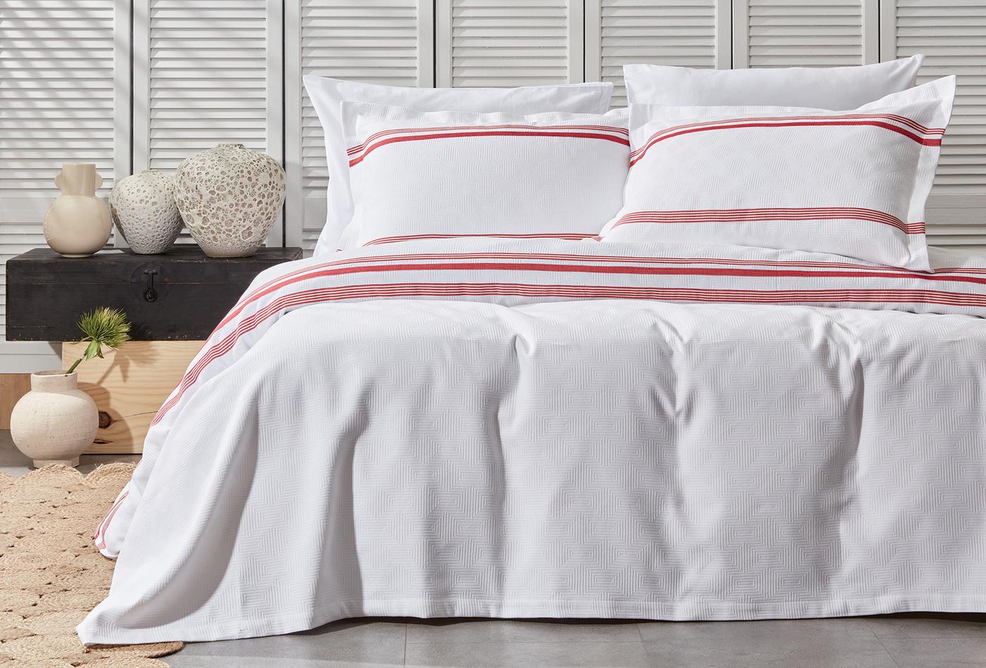 Larin Rood Pique Bed Sprei Seti Tweepersoons