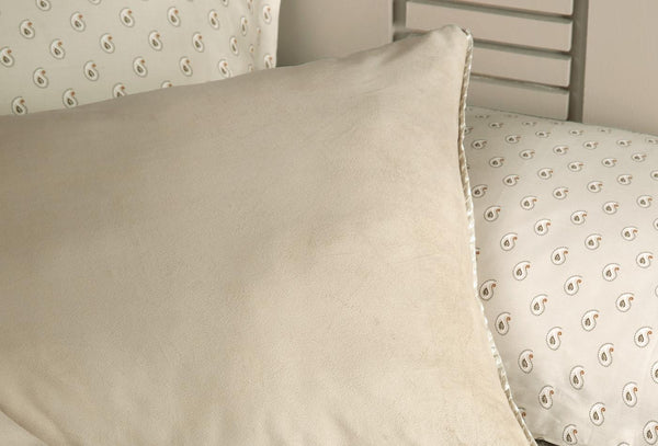 Charme Arwin Taupe Fluweel Saten Dekbedovertrekset Tweepersoons