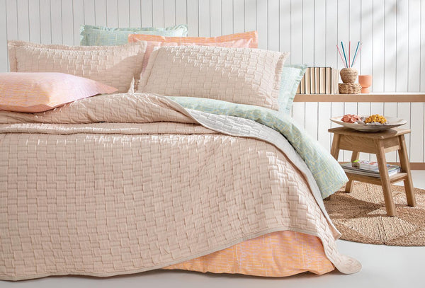 Velma Blush Ekru Bed Sprei Eenpersoons